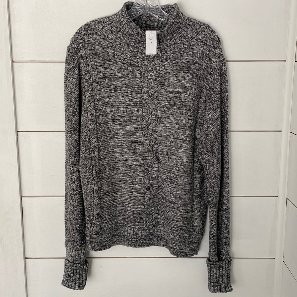 GAP sweater. NWT